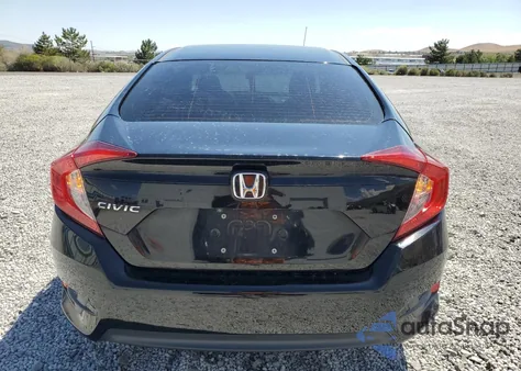 2018 Honda Civic Lx z USA, uszkodzony, nr VIN 2HGFC2F58JH607729
